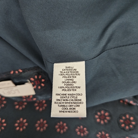 Ann Taylor LOFT A Line Skirt Green Floral Jacquard Zip Flare Petite 4P - Picture 7 of 8